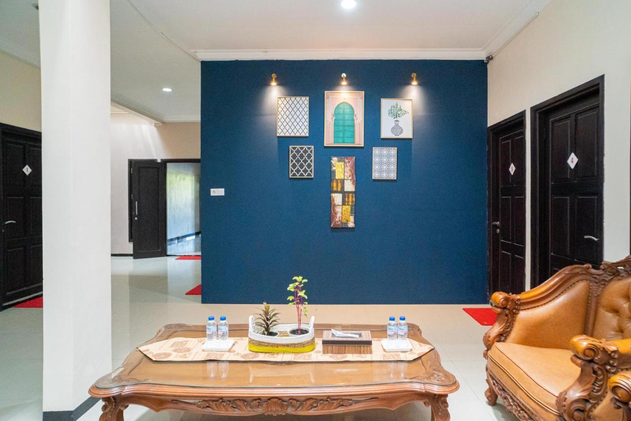 Reddoorz Syariah Near Marvel City Mall 2 Сурабая Екстер'єр фото