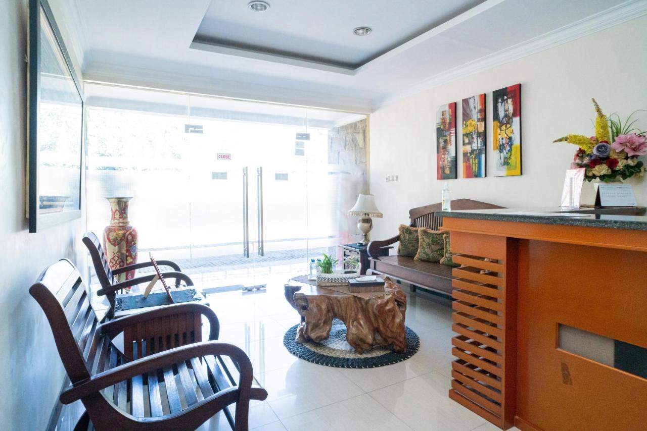 Reddoorz Syariah Near Marvel City Mall 2 Сурабая Екстер'єр фото